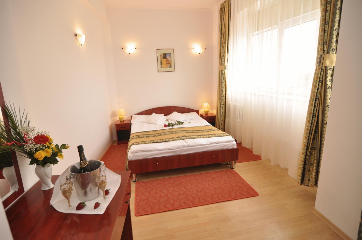 Hotel Dali 3*